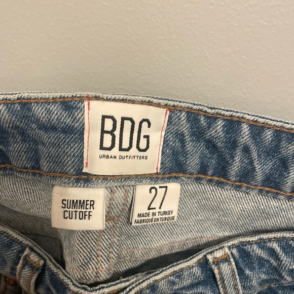 Urban outfitters jean shorts - Picture 3 of 3